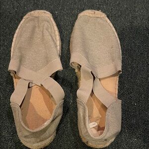 Elegant Tan Espadrille Flats